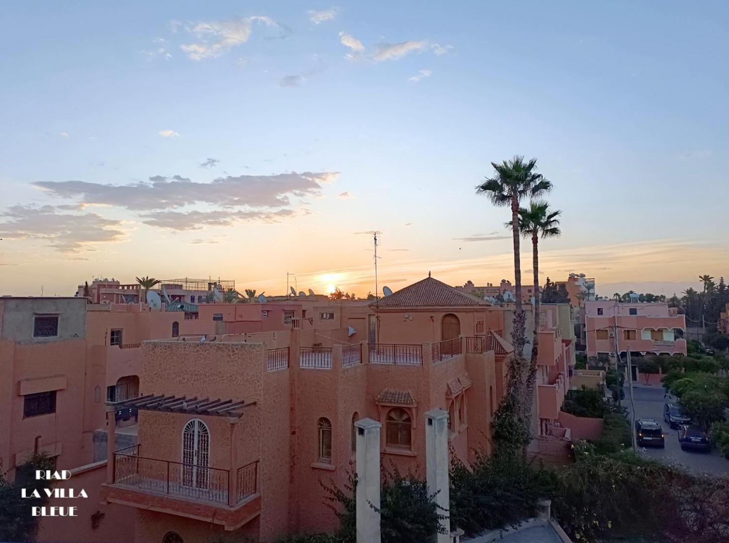 Riad La Villa Bleue & Spa Marrakesh Exterior photo